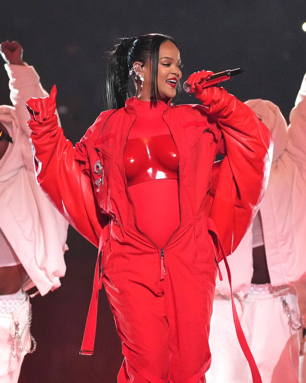 rihanna super bowl outfit