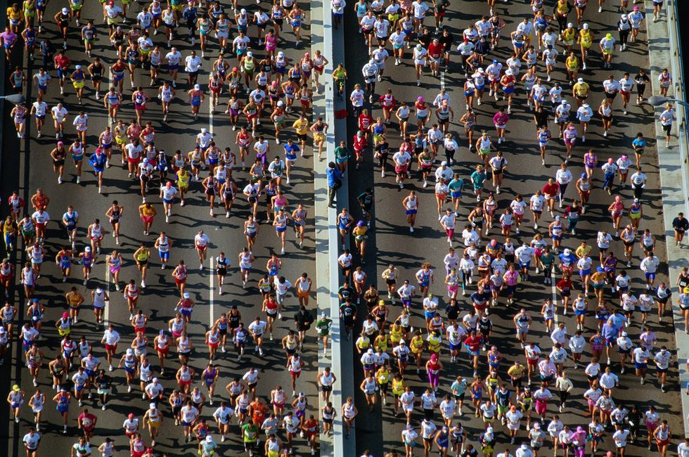 aerial runners new york city marathon